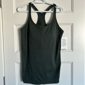 Lululemon Ebb to street tank
